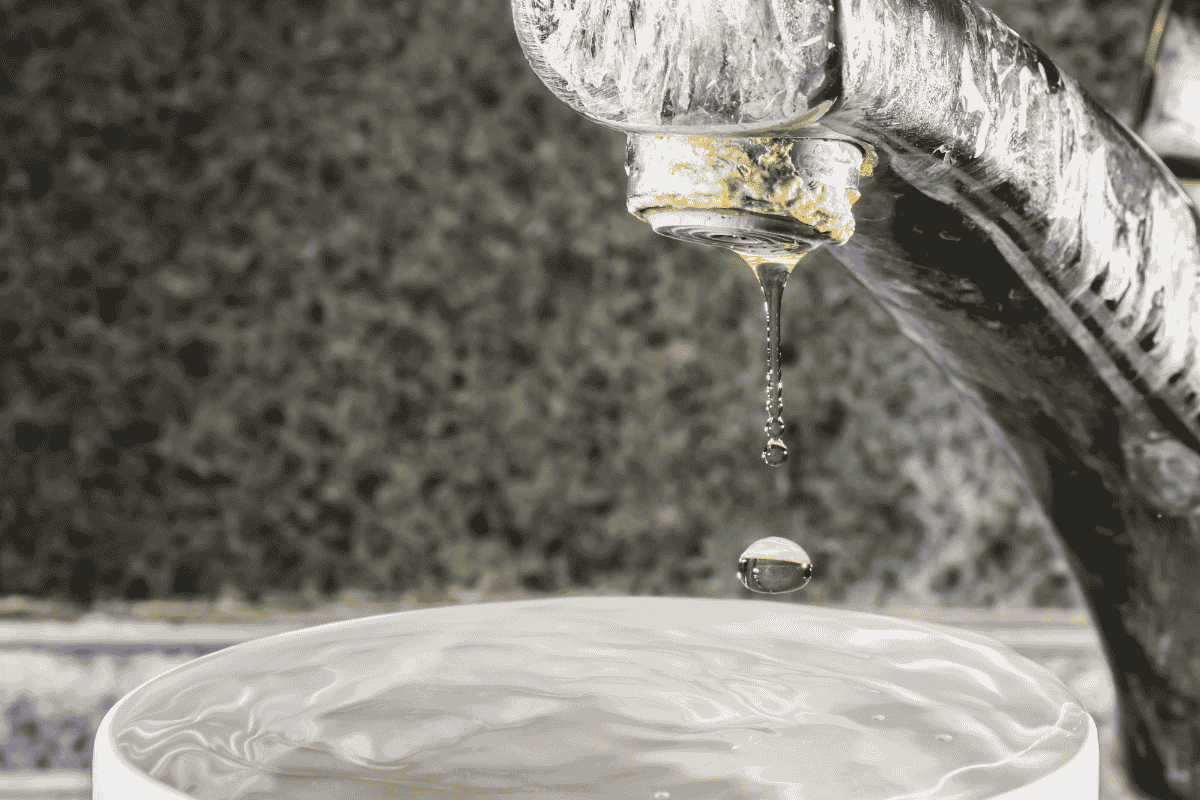 What’s the Difference Between Hard Water and Soft Water? A Complete Guide Difference between Hard Water and Soft Water
